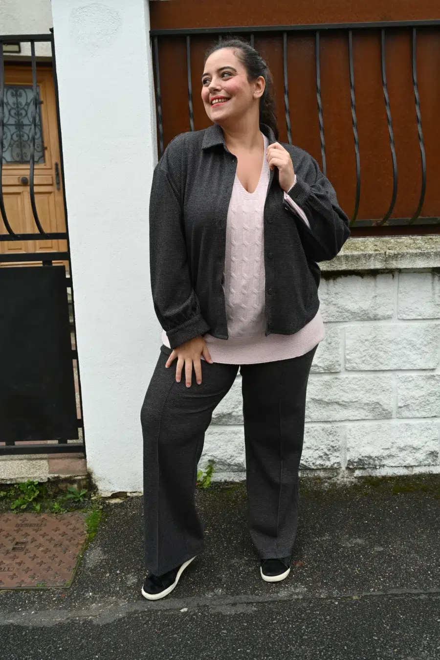 Blouson gris chiné – look chic et décontracté – Image 2