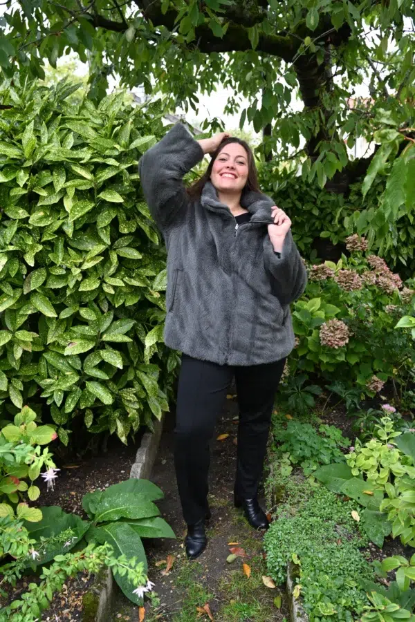 Veste réversible en fausse fourrure – 2 looks, confort et élégance