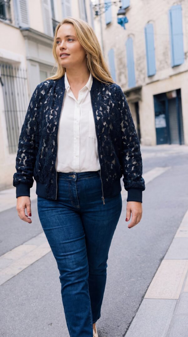 Gilet en dentelle