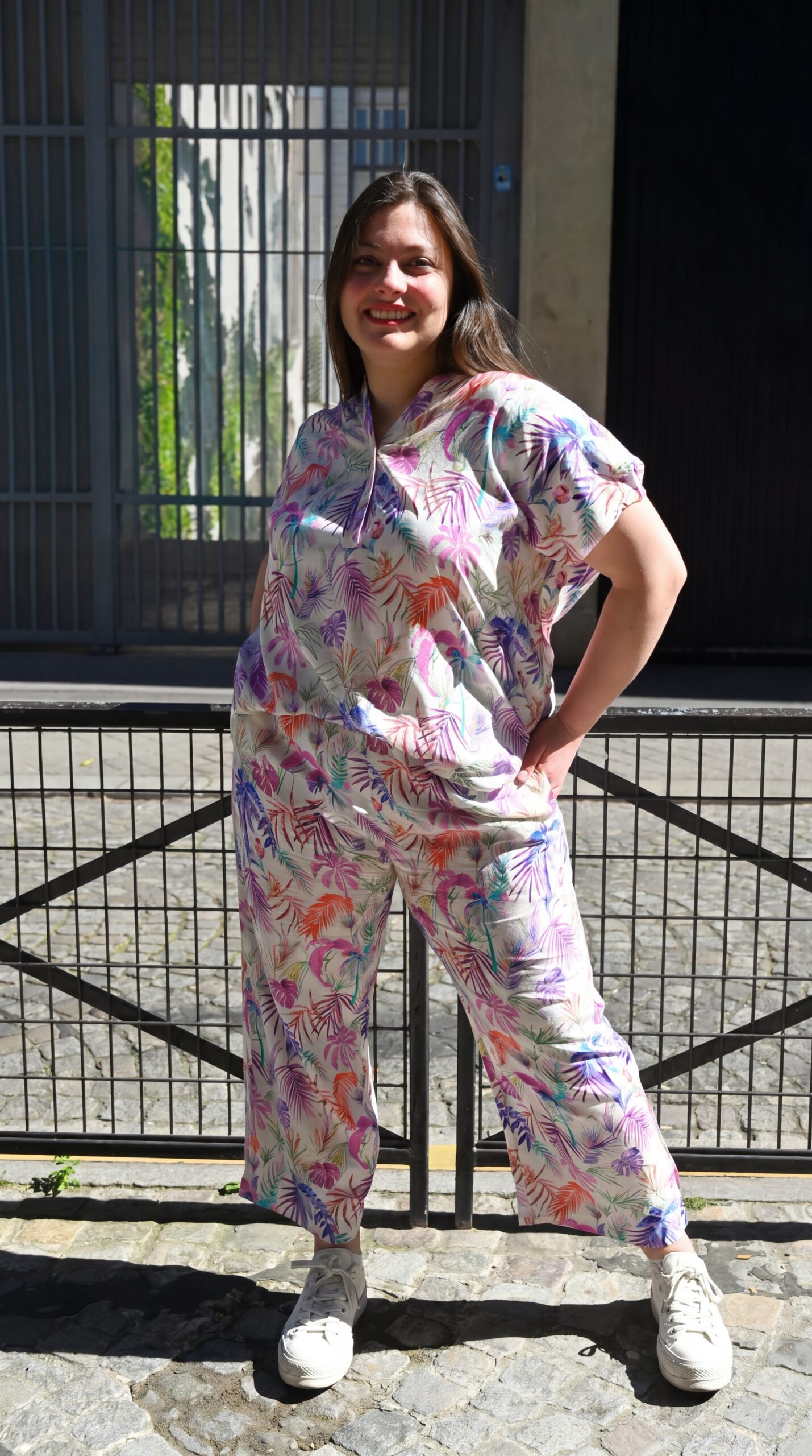 Pantalon fluide en viscose à coupe féminine