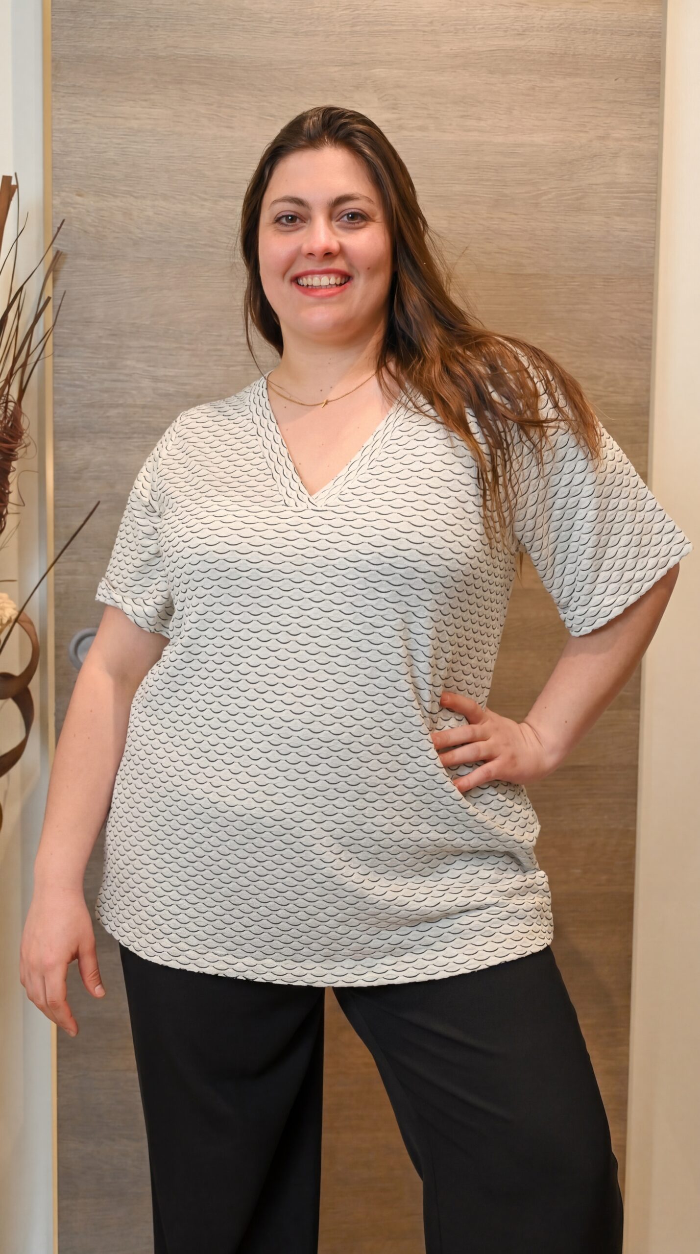 T-shirt fluide bicolore noir et blanc en viscose stretch