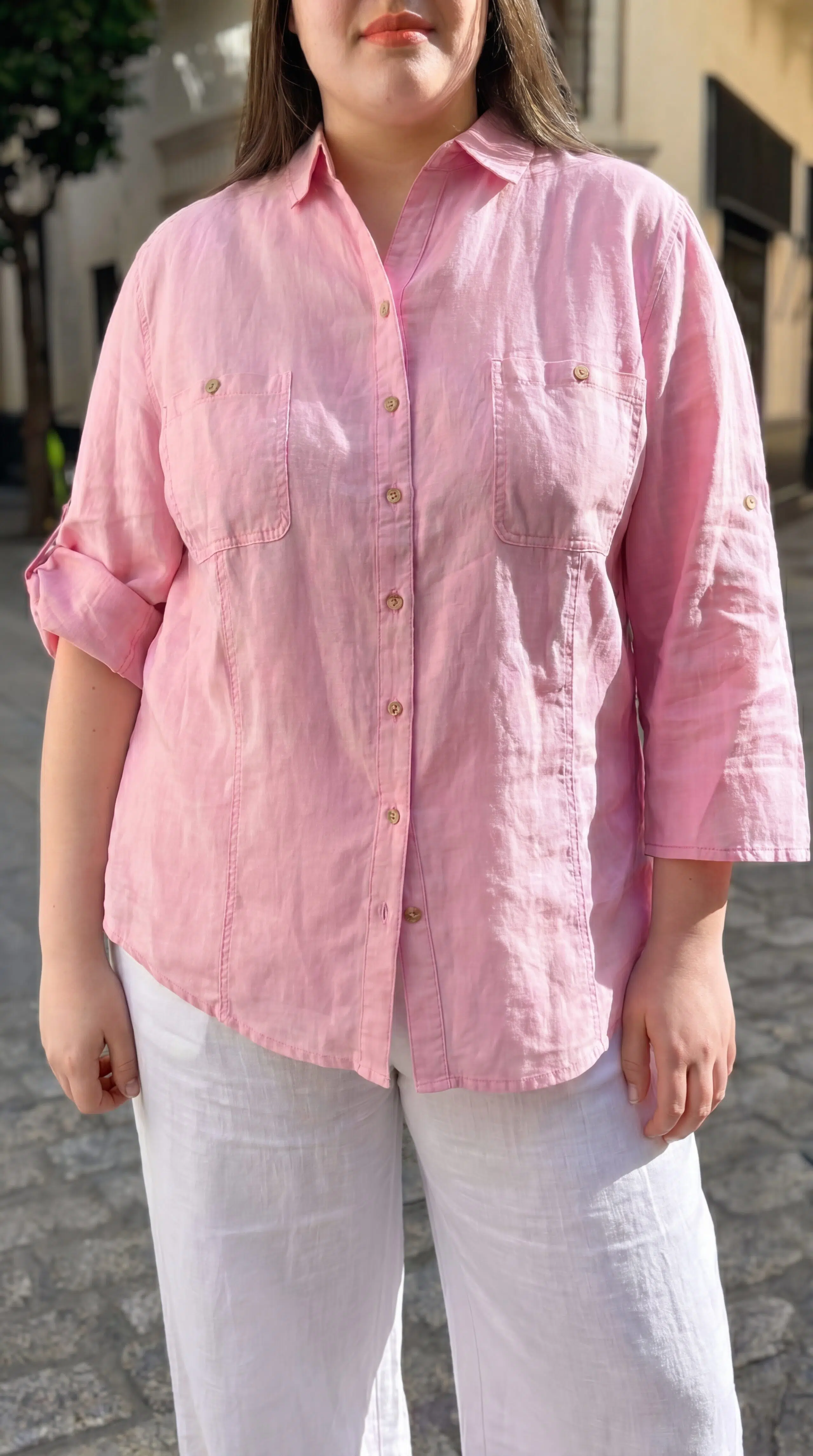 Chemise en lin à patte de boutonnage fantaisie