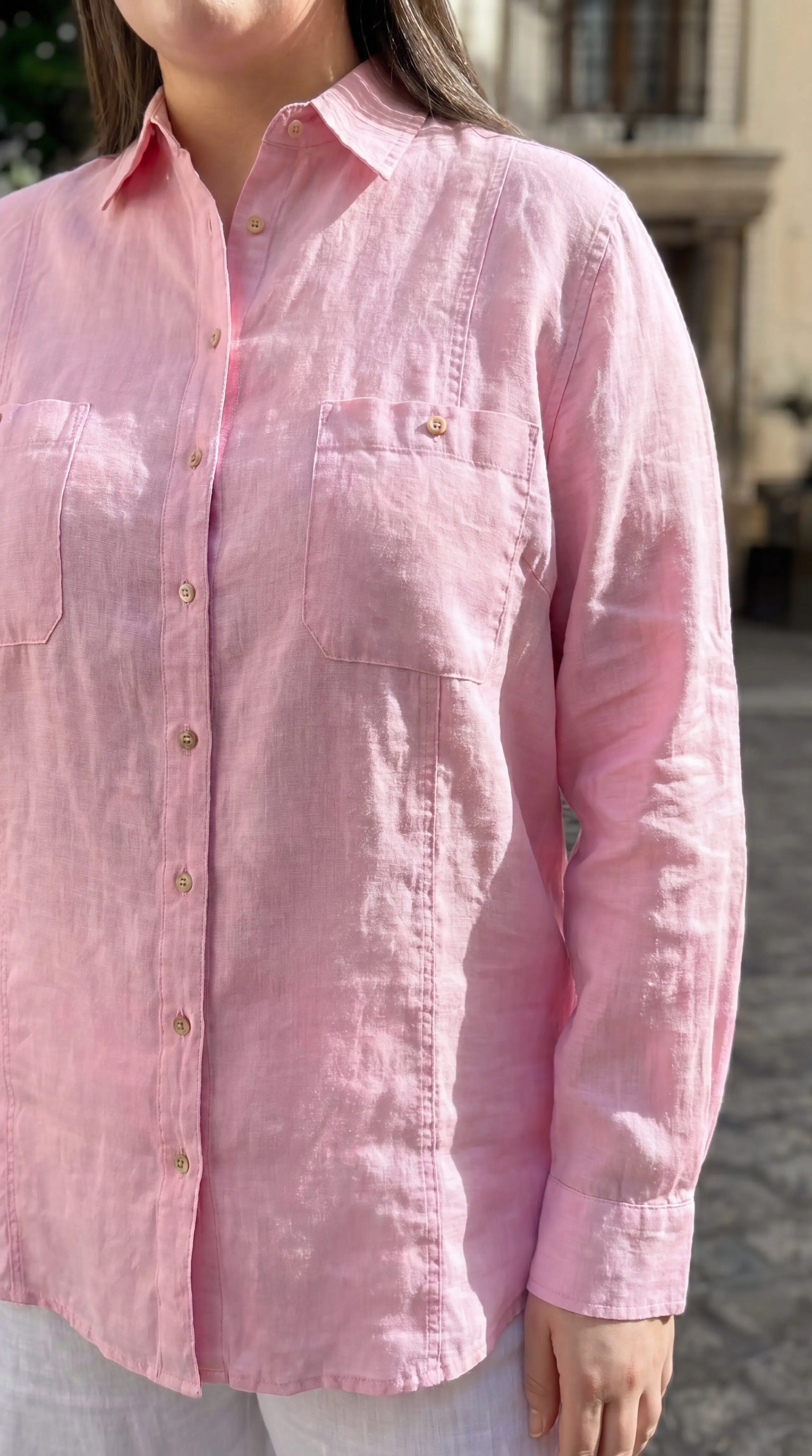 Chemise en lin à patte de boutonnage fantaisie